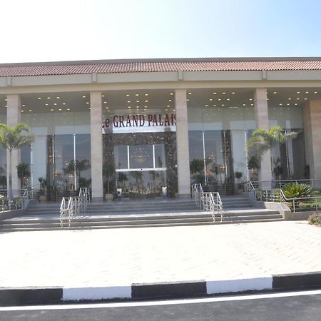 Tolip El Fairouz Hotel Ismailia Exterior foto