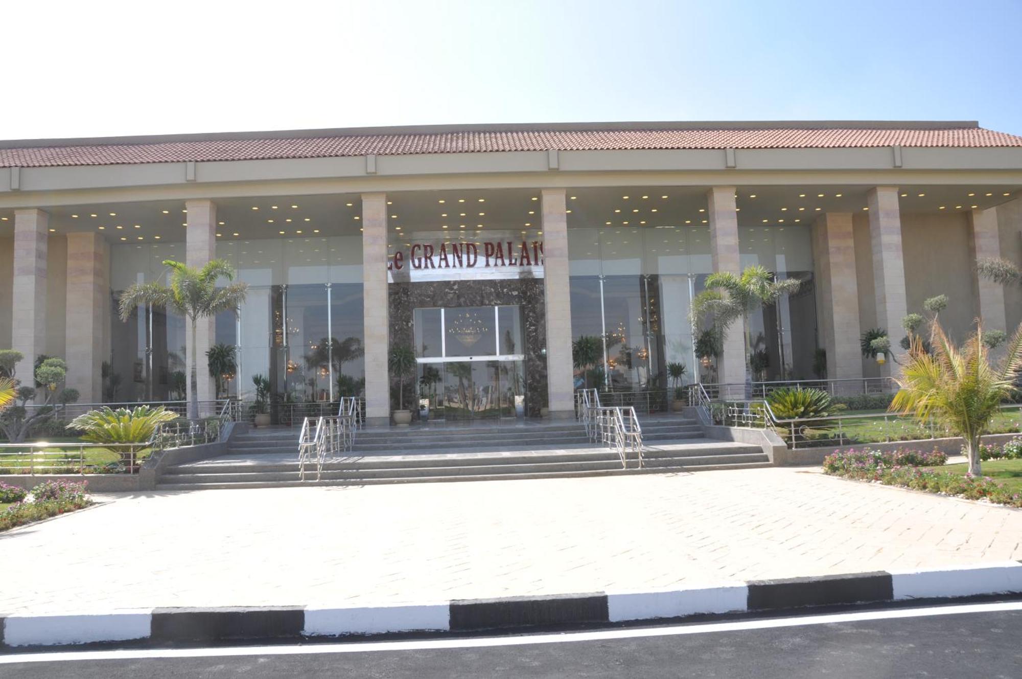 Tolip El Fairouz Hotel Ismailia Exterior foto